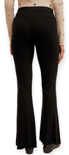 Load image into Gallery viewer, Black Ribbed Knit Flare Pants
